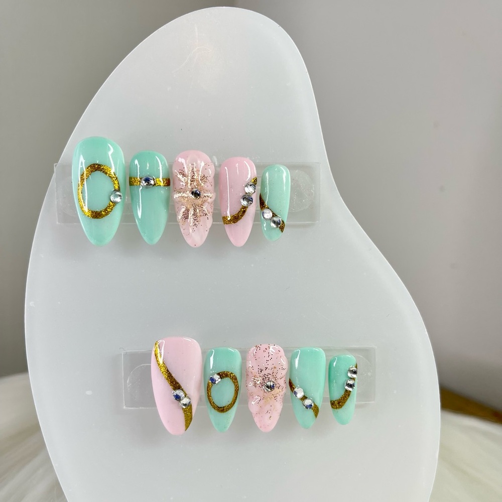 Handmade Press on Nails - Medium Almond Spring Nail Art